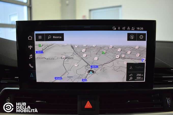 AUDI A4 Avant 40 g-tron S tronic